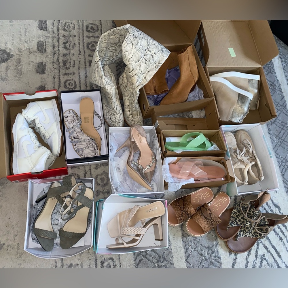 Huge shoe sale mostly 7-8 many NIB